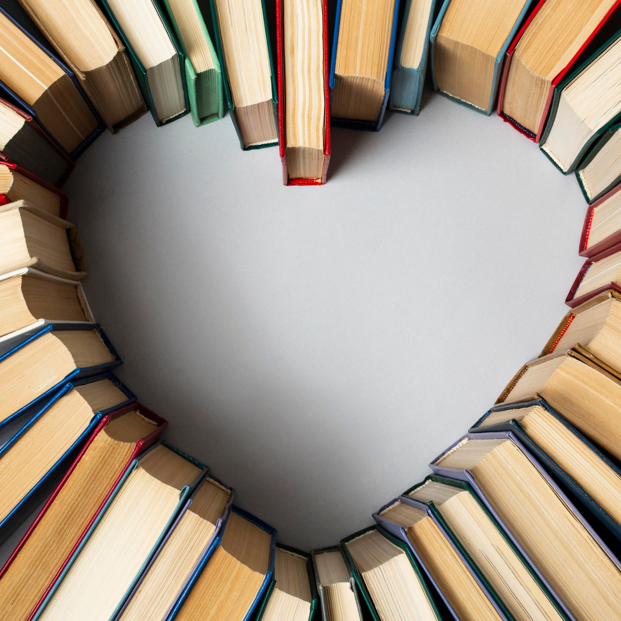 Every day is World Book Day at xigxag!